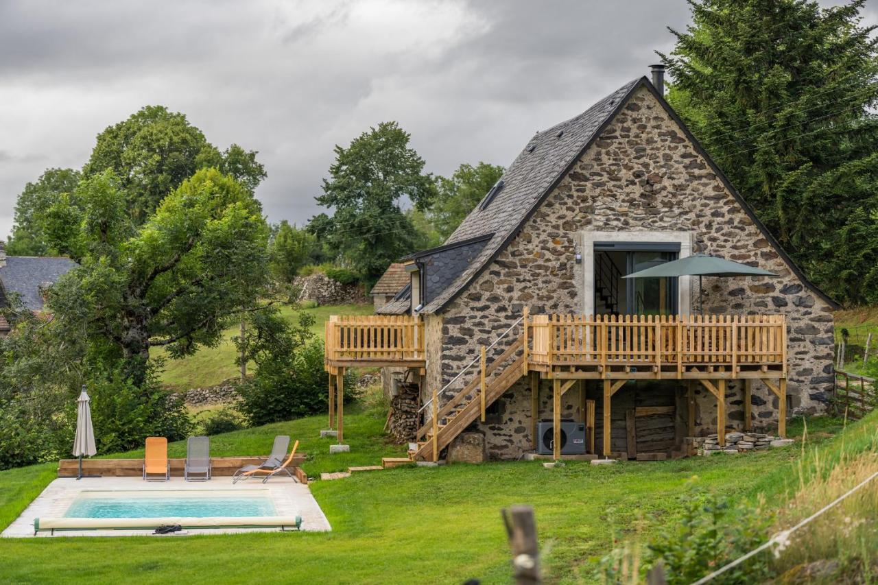 D'haut Bagnac Avec Piscine Hébergement de vacances