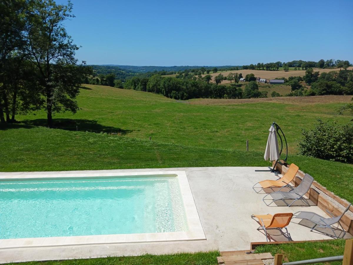 D'haut Bagnac Avec Piscine Holiday home Anglards-de-Salers